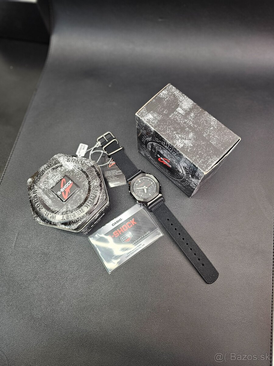 Pánske hodinky Casio G-Shock GM-2100CB-1AER