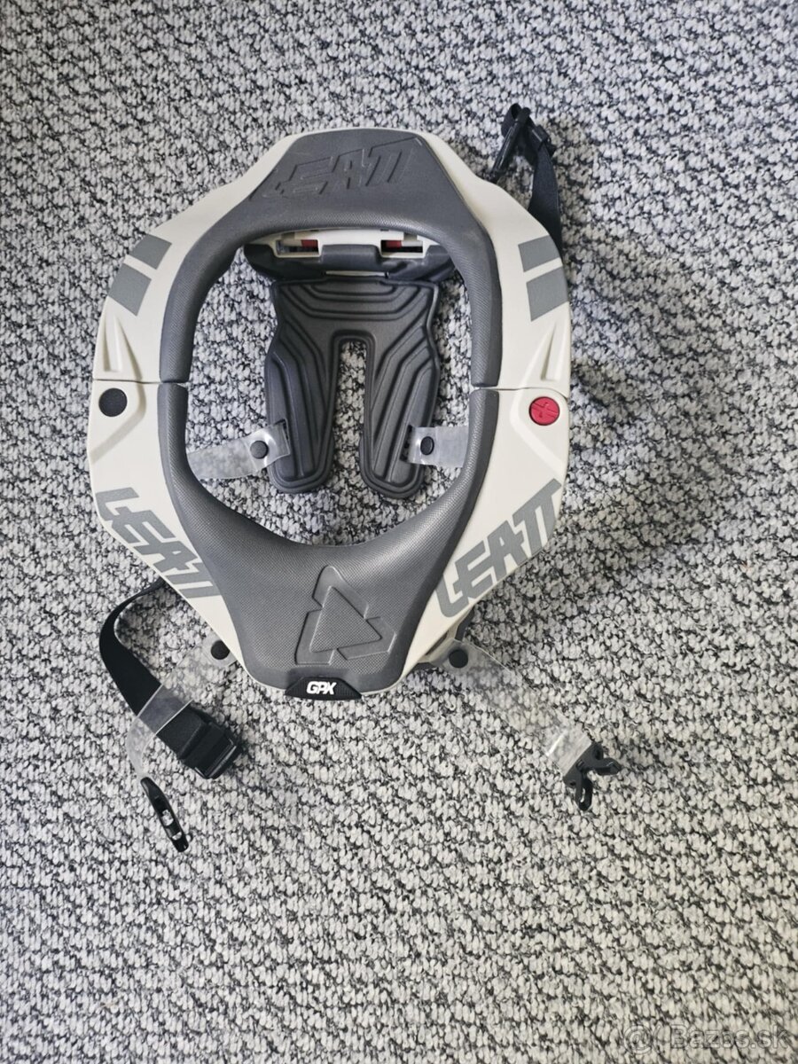 Leatt gtx 5,5 - chranic krku