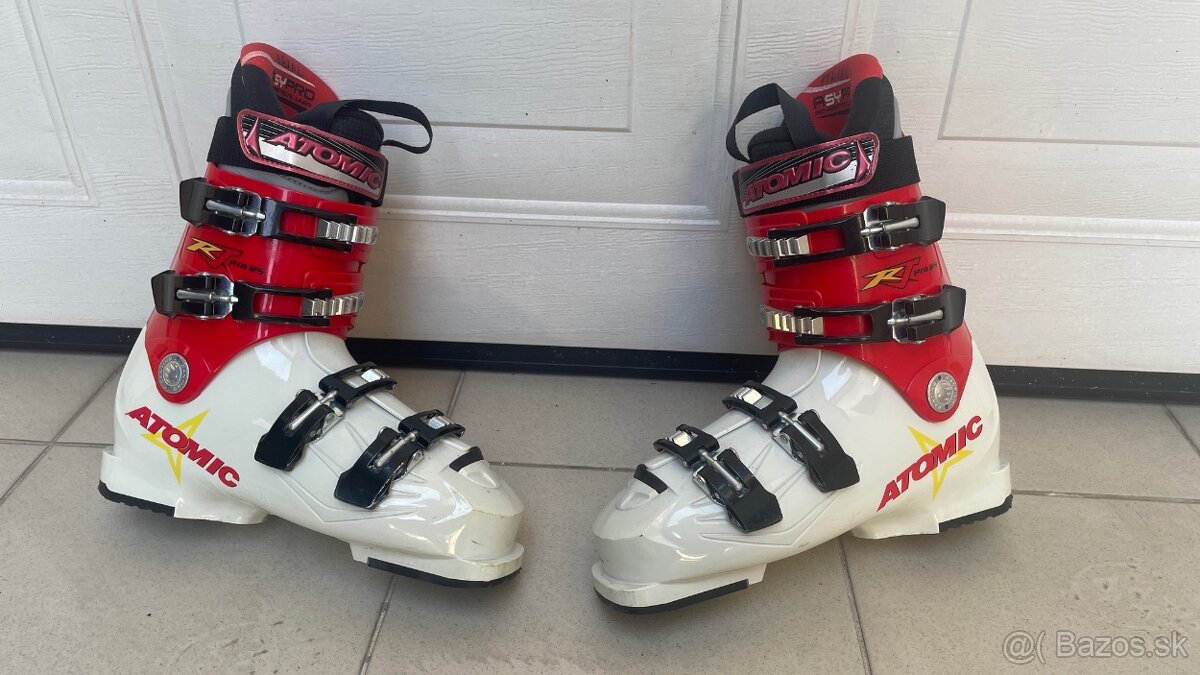 Lyziarky Atomic c. 38-39-40