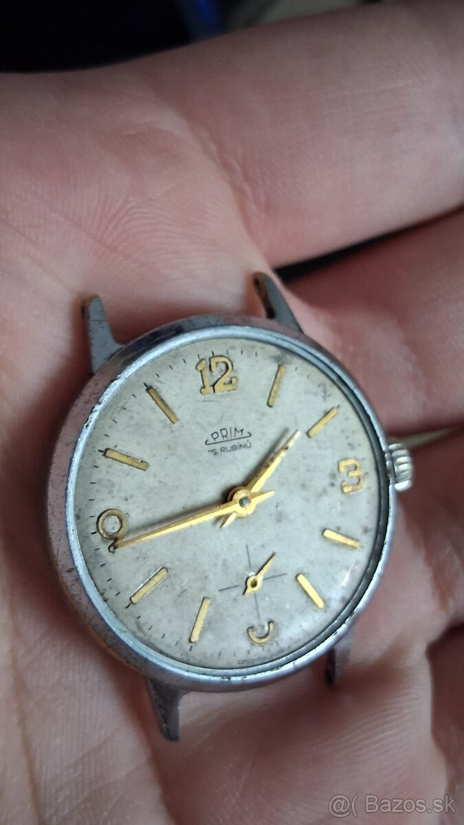 Hodinky prim numero 1961 nefunkcne