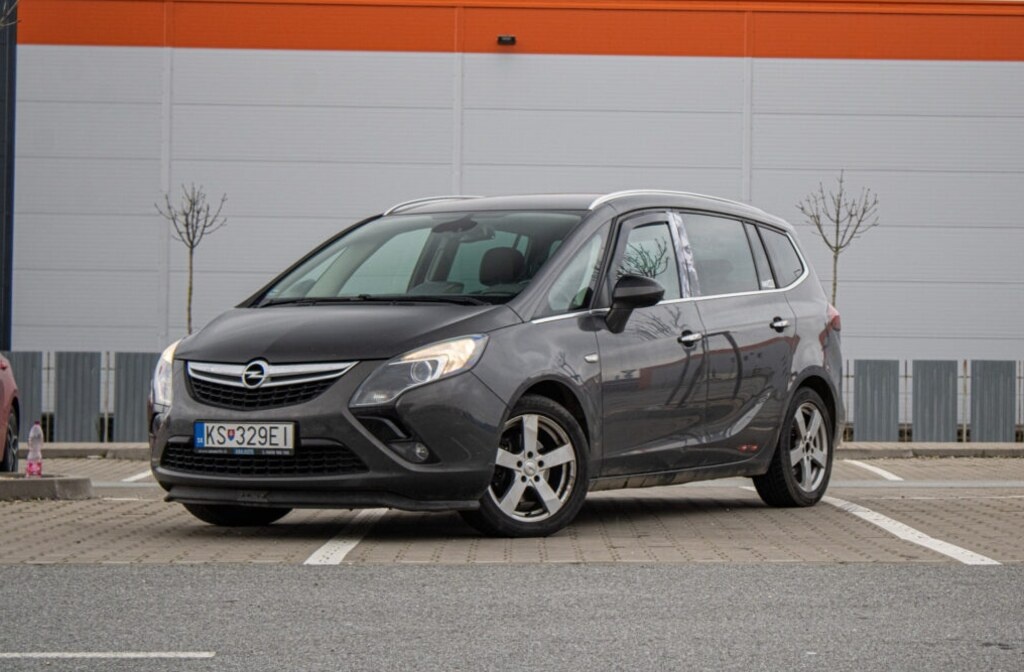 Opel Zafira 2013