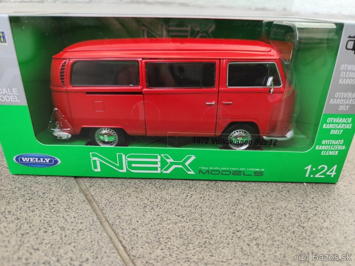 KOVOVÝ MODEL ( OTVÁRATEĽNÉ DVERE A KUFOR ) - VOLKSWAGEN BUS