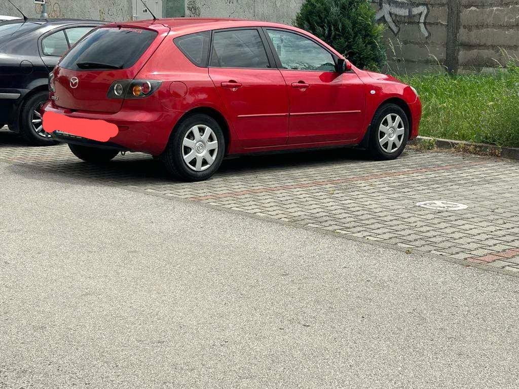 Mazda 3... 1.6 diesel r.v2005