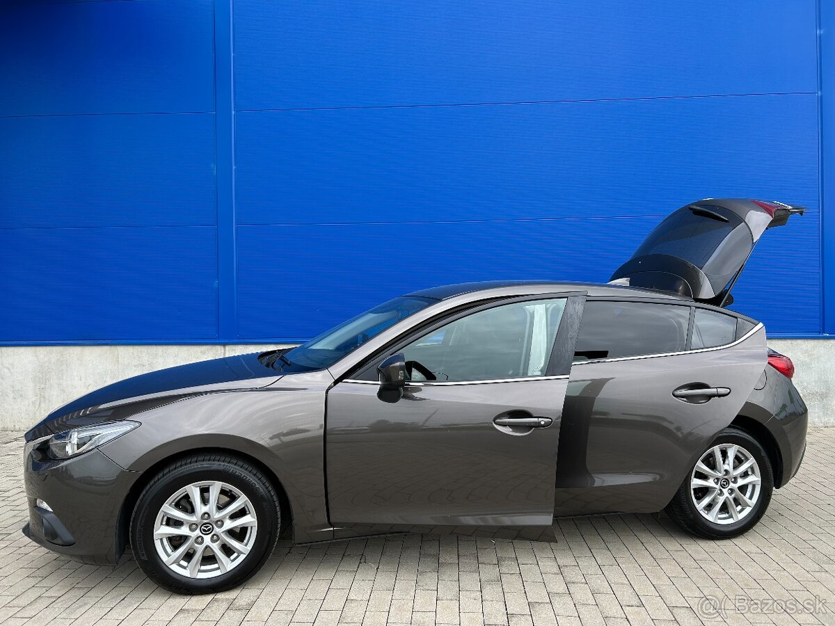 Mazda 3, 2.0 Skyactiv-G120, vo výbave Attraction (2016)