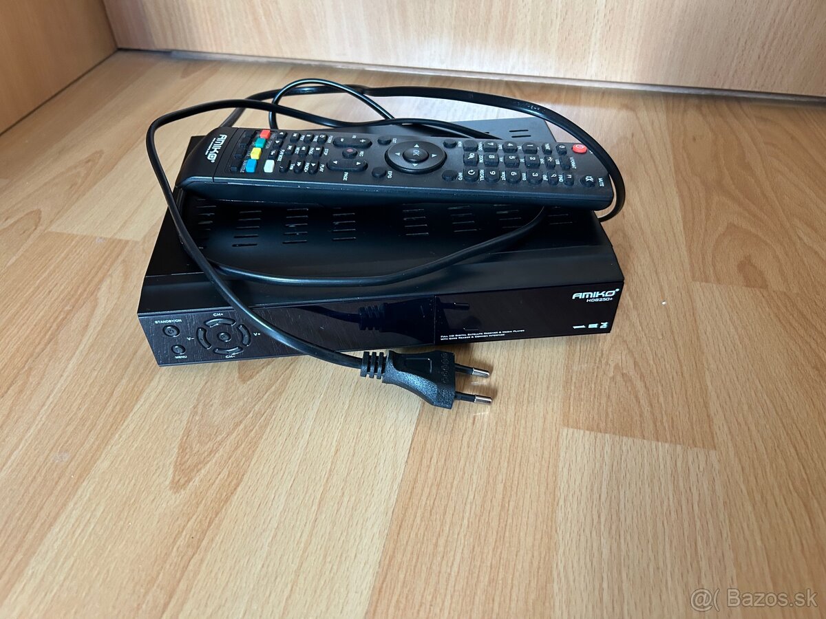 Satelitný prijímač Amiko HD8250+
