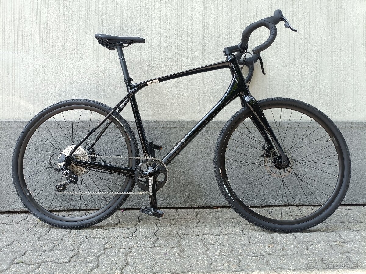 plášte MAXXIS Rambler; 700x38C NOVÉ nepoužité...............