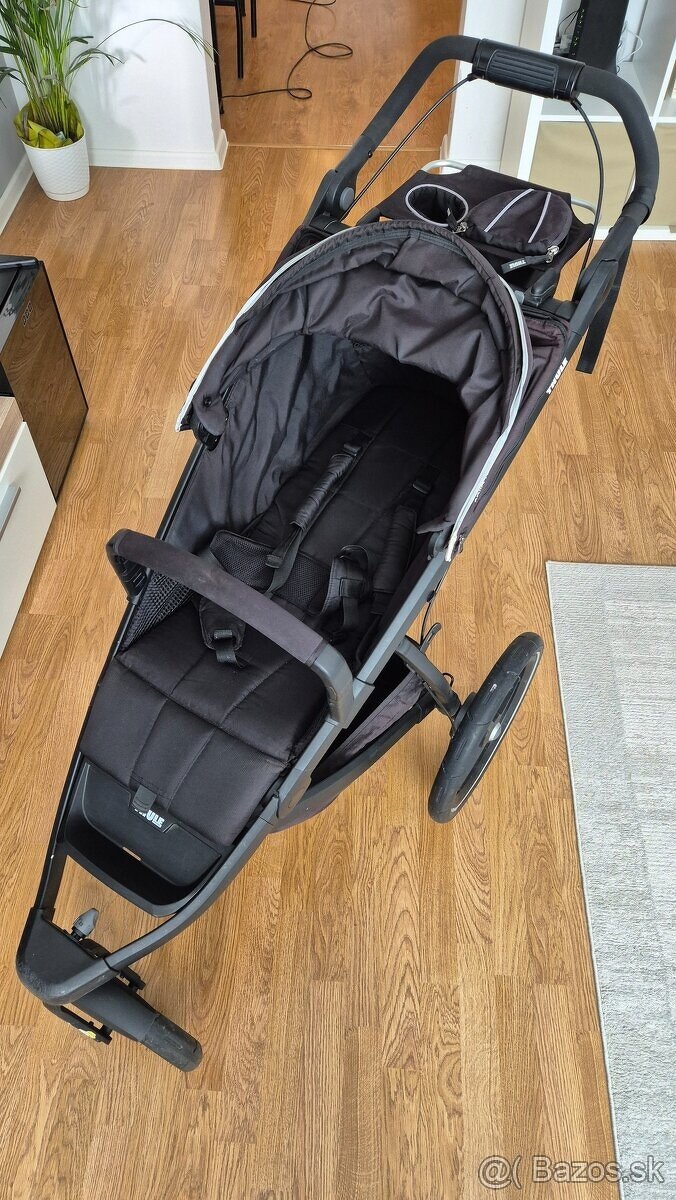 Thule Urban Glide 2 + Vanička aj samostatne