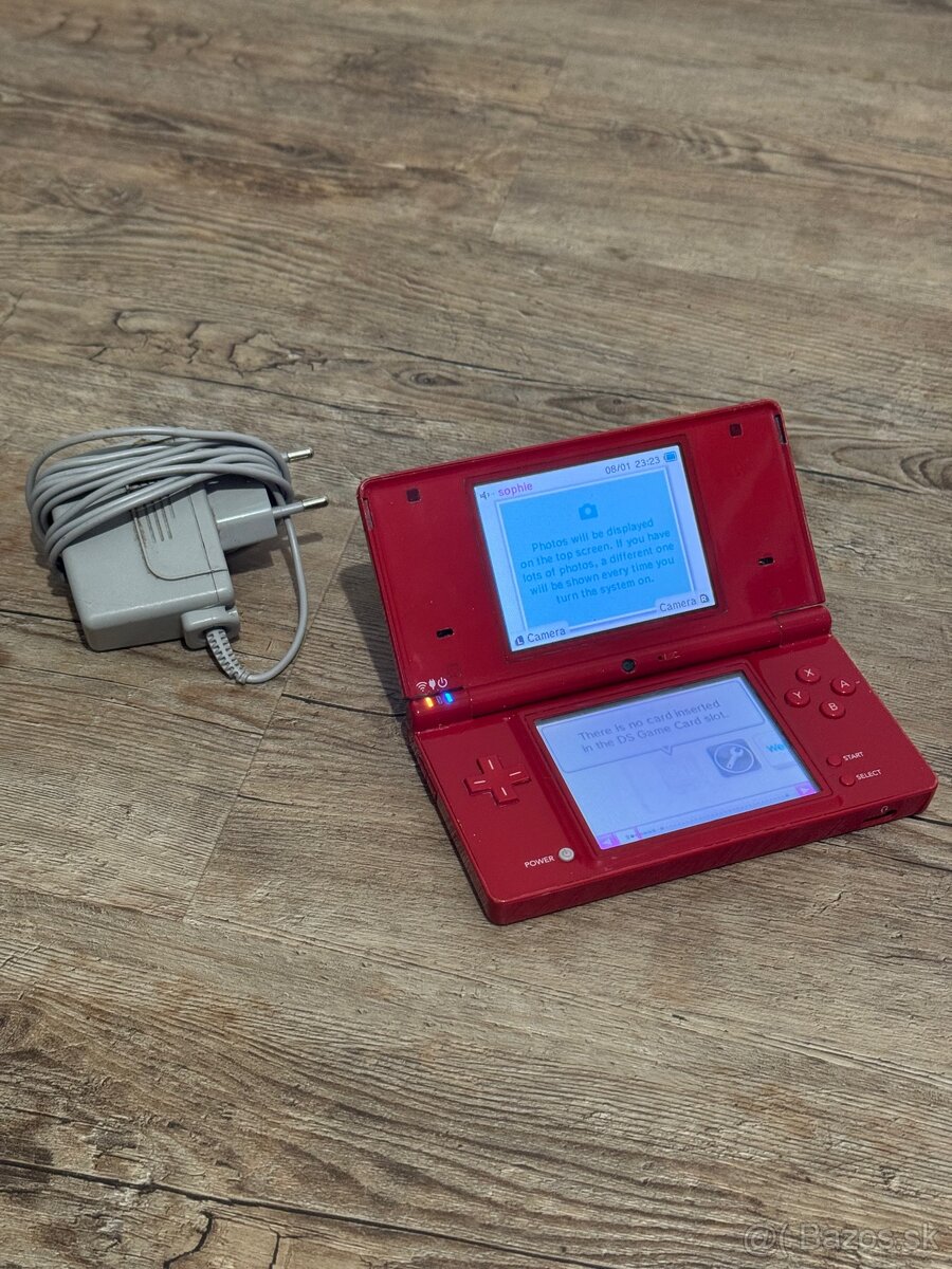 Nintendo DSi a 10 hier