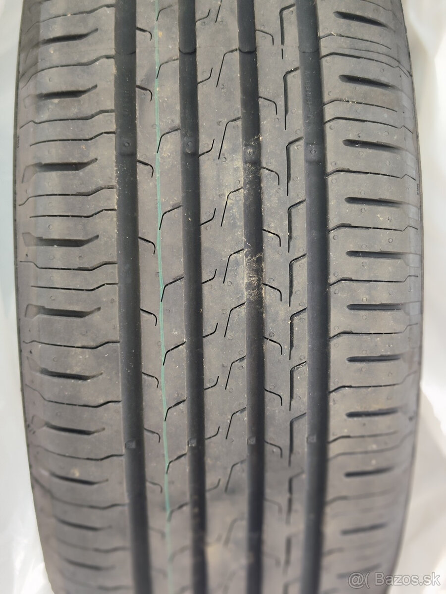 Predám pneumatiky Continental 215/55R17 94V