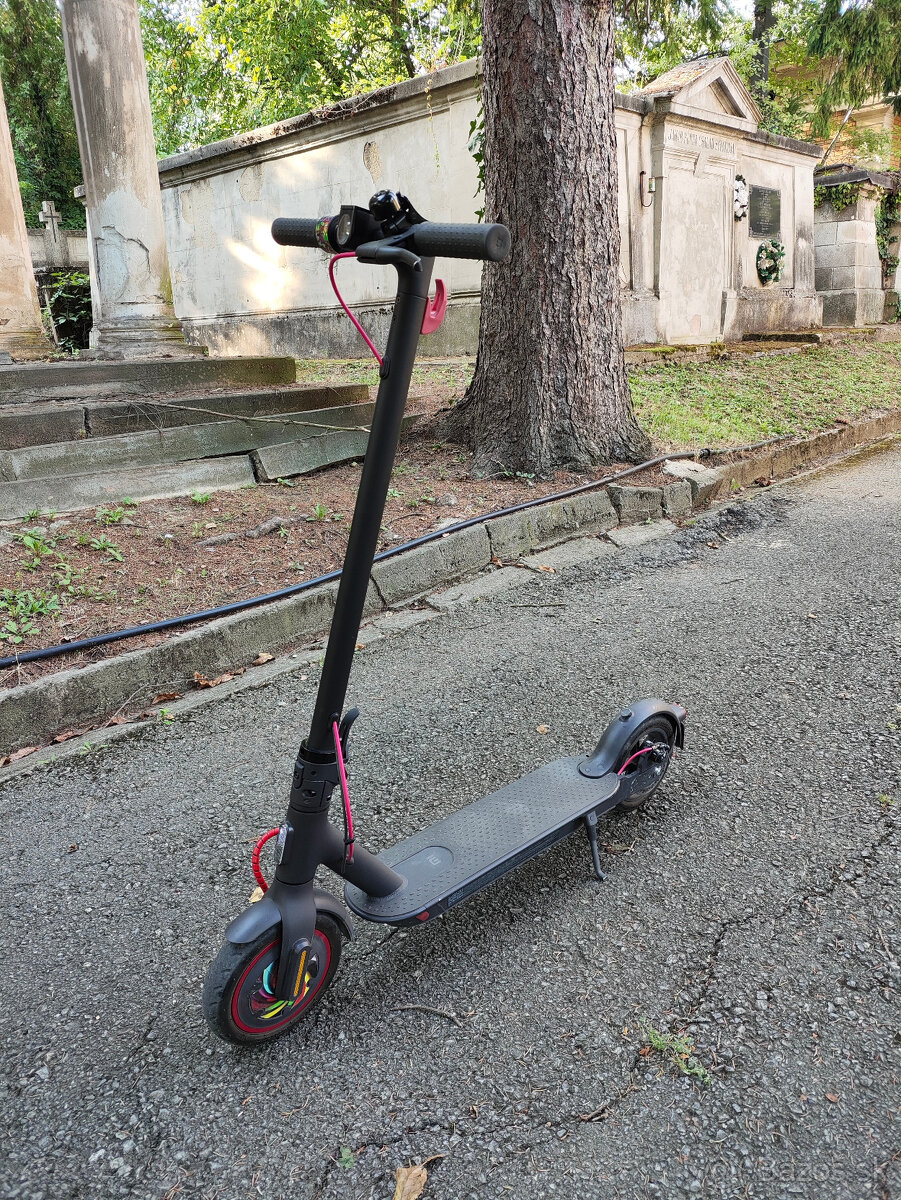 Elektrická kolobežka Xiaomi Scooter Pro 2