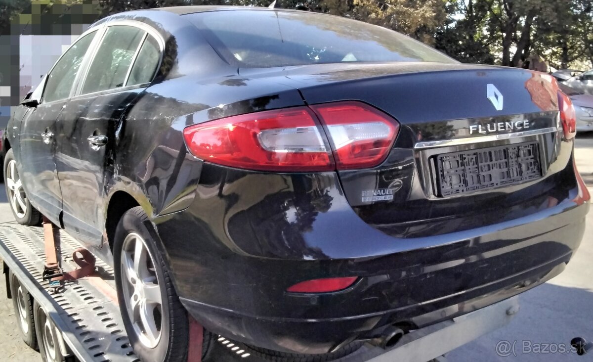 Renault Fluence 1.6 2015 predám MOTOR KAPOTA ZADNÁ, ZADNÝ NÁ