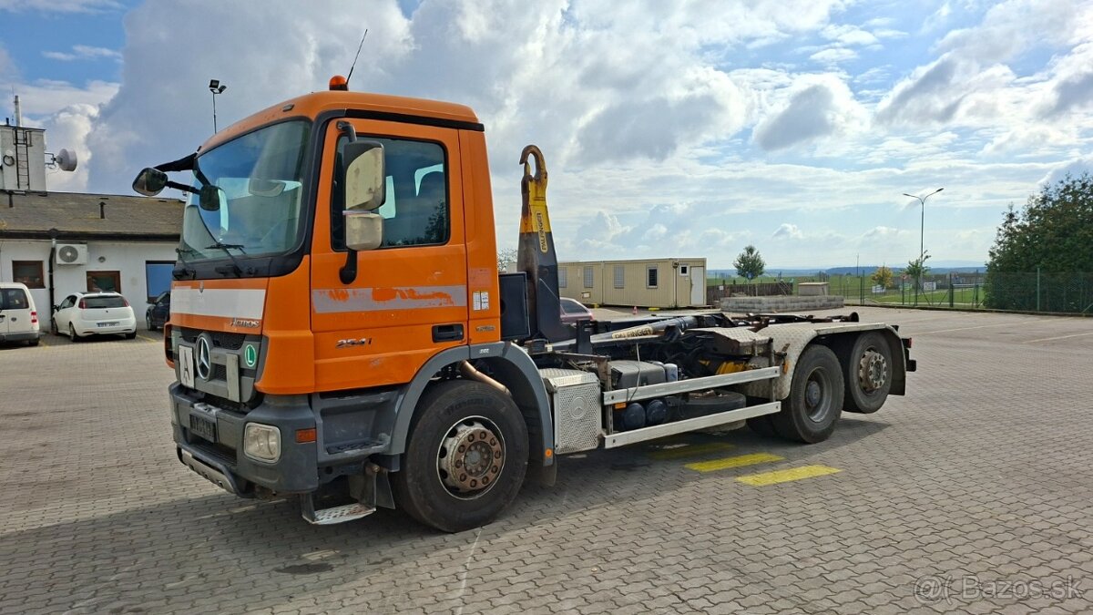 MB ACTROS 2541 L 6X2