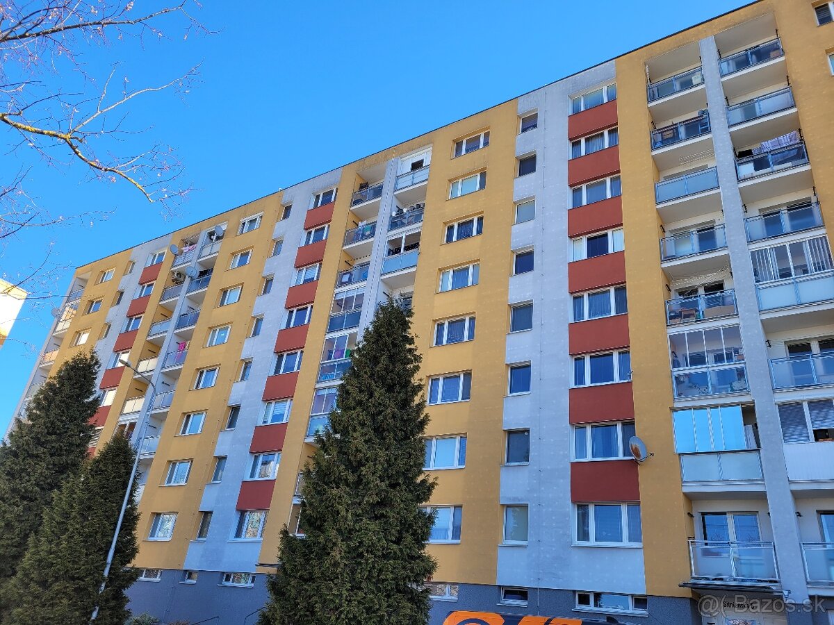 3 izbový byt v Brezne