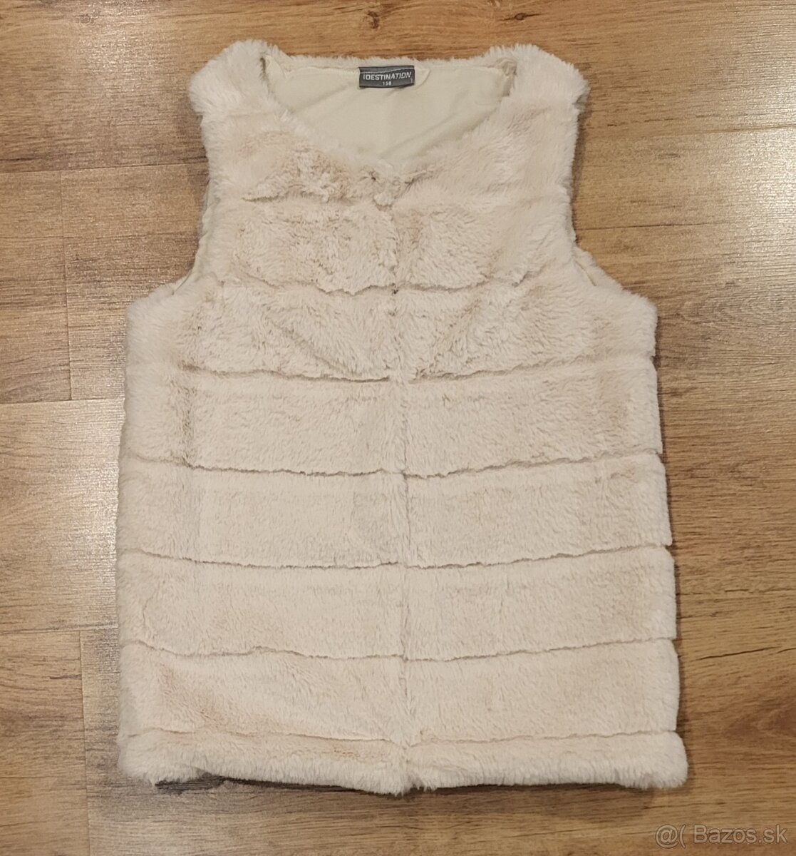 Kožušinová vesta veľkosť 158
