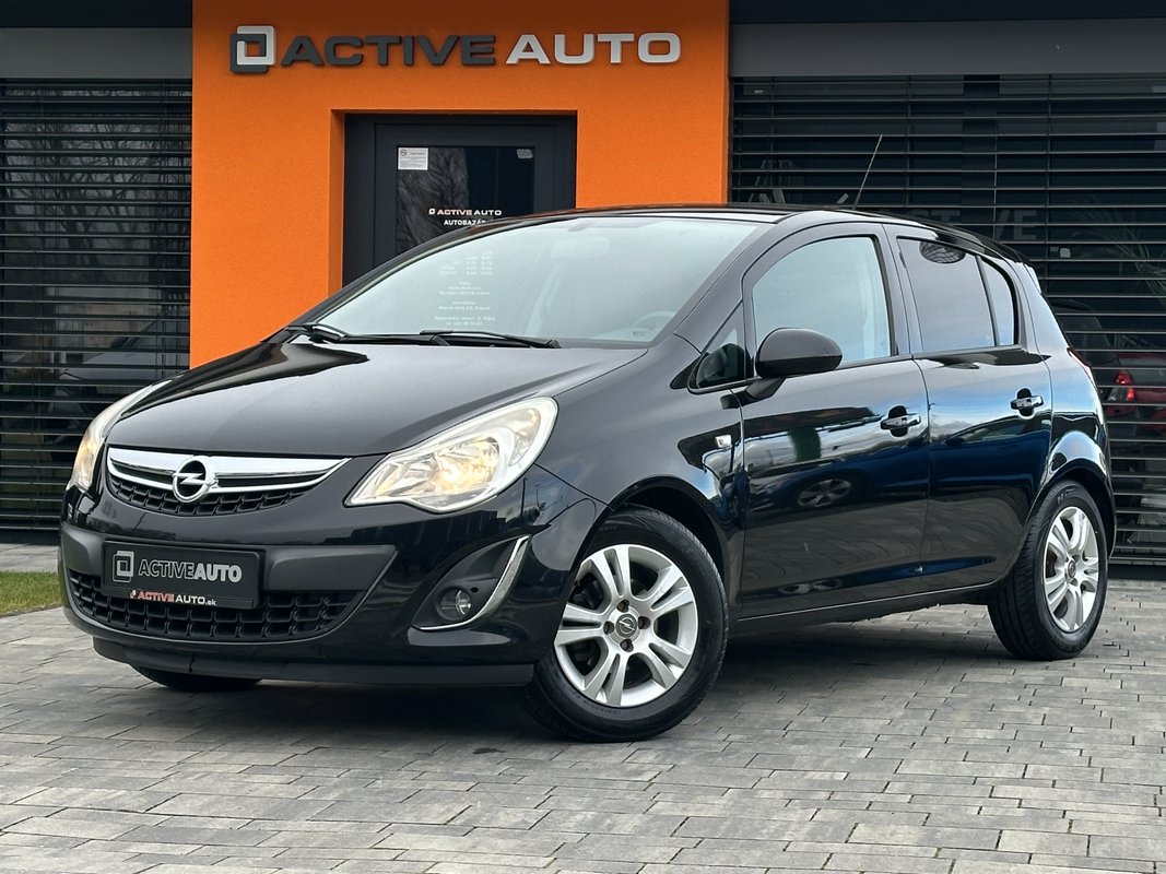 Opel Corsa 1.2i M5