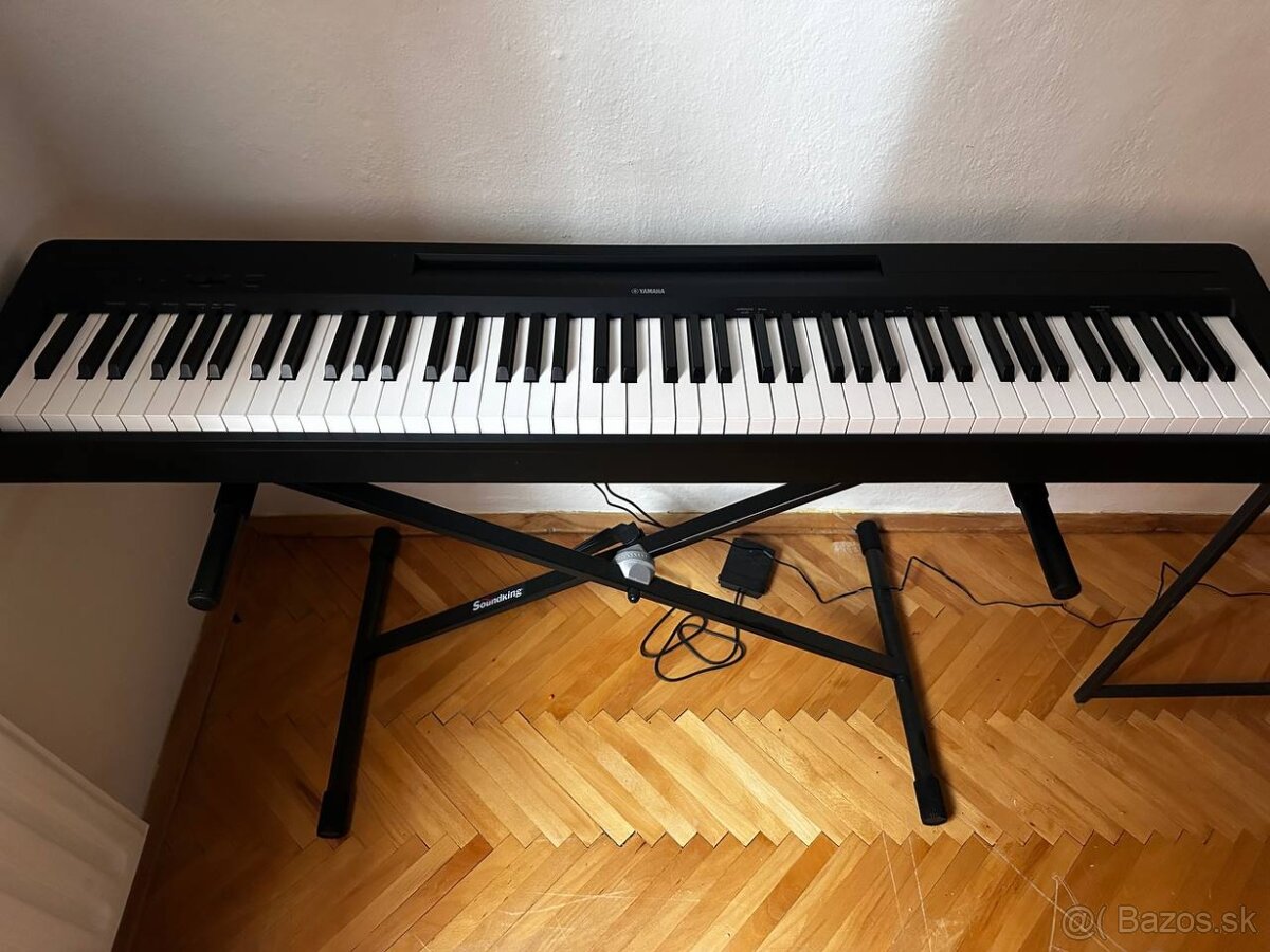 Yamaha P-143B (piano) + stojan