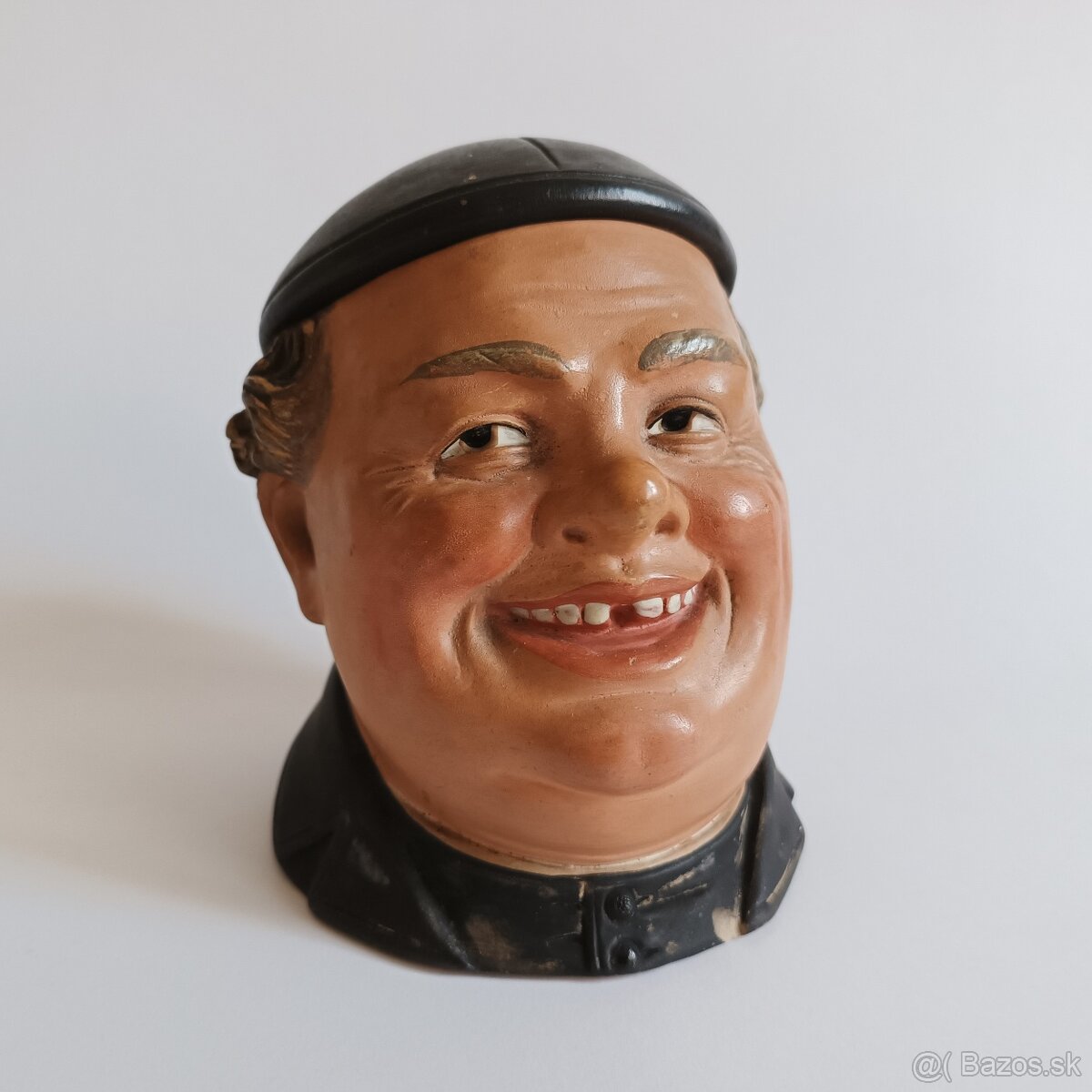 Starožitná nádoba na tabak – Bernard Bloch