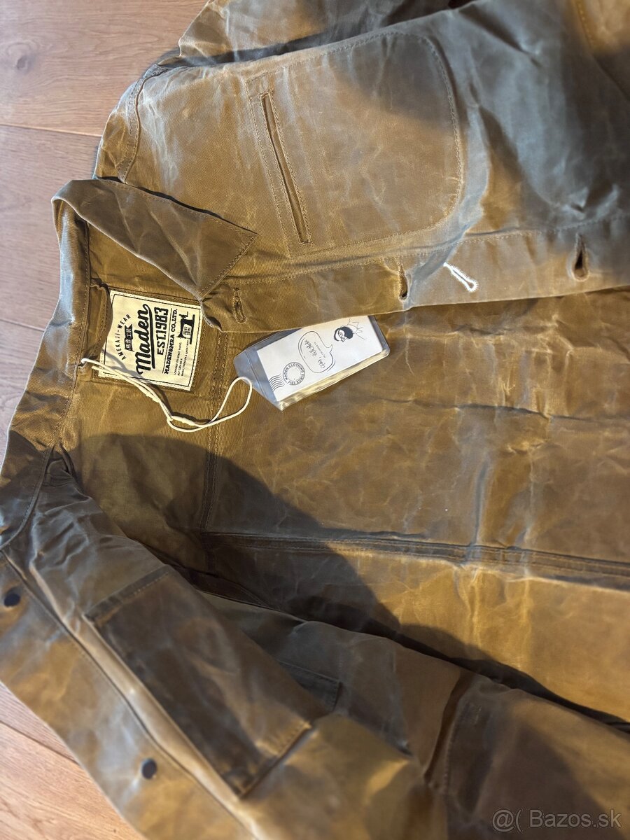 Zavoskovana nová bunda