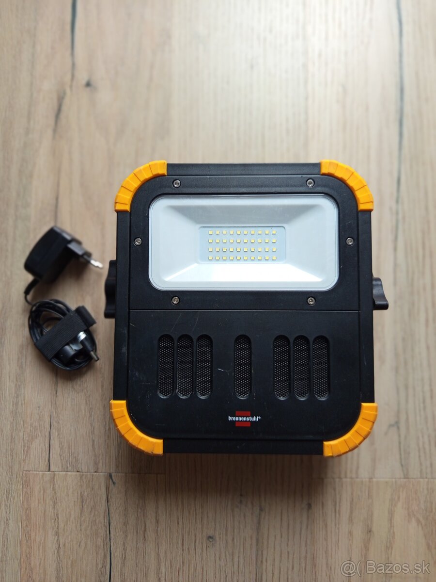 Brennenstuhl - led reflektor 20w s reprodukt. bluetooth