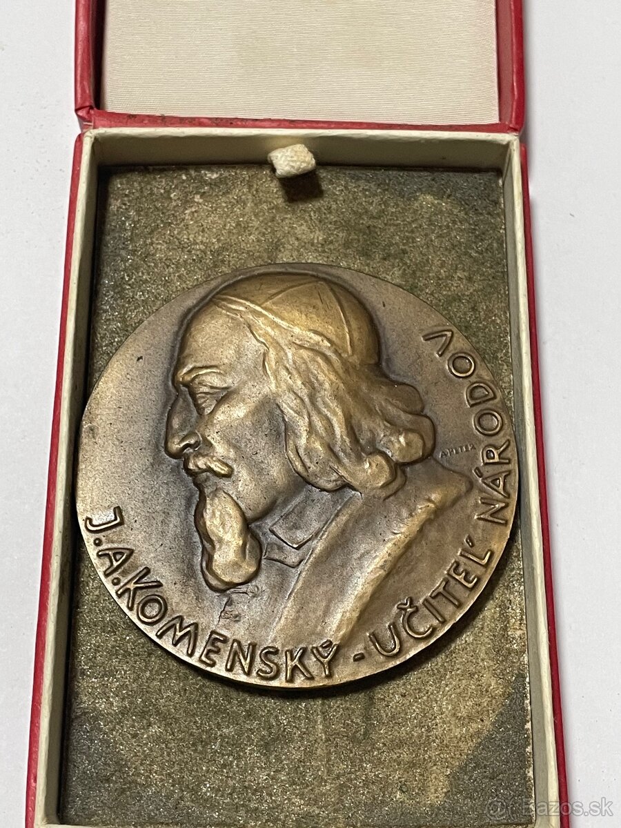 Plakety / medaile (7)