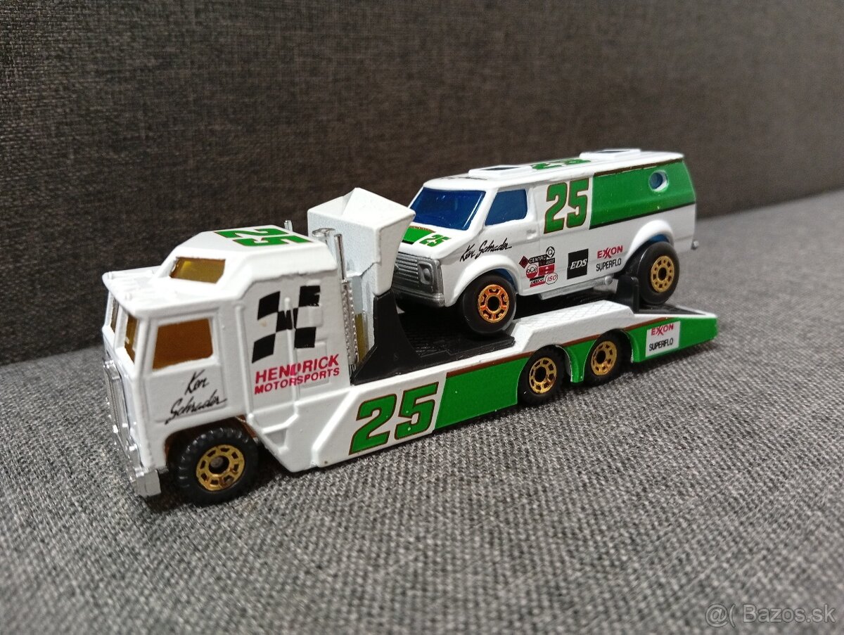Matchbox Kenworth Racing Transporter #25, Hendrick