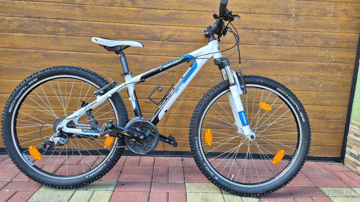 Horský bicykel značky CUBE