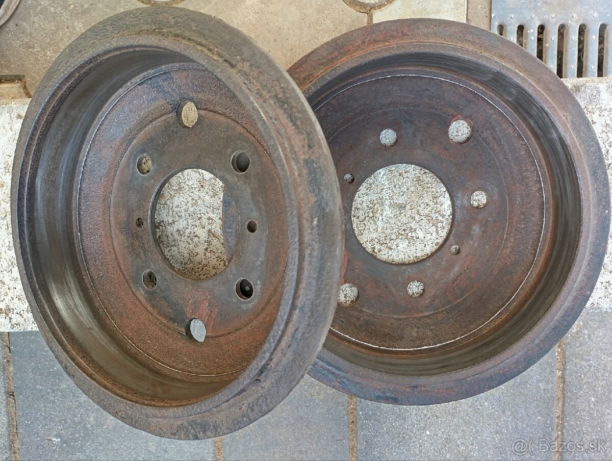 Škoda 1201,1202,oktávia