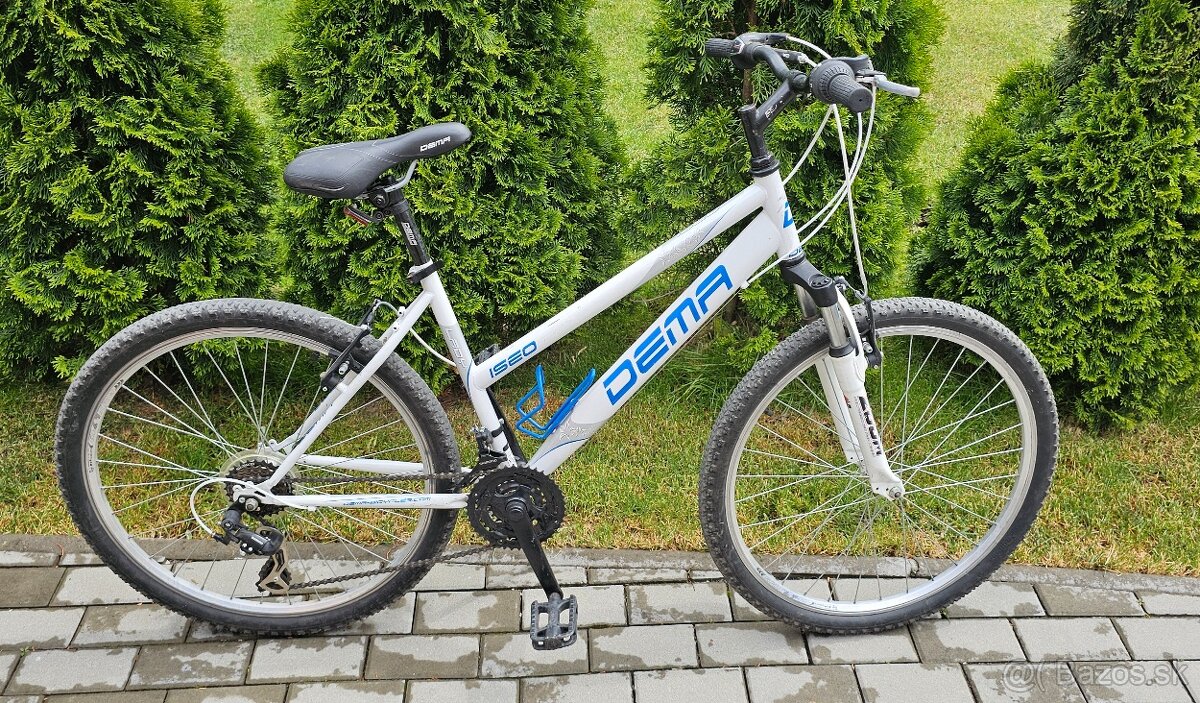 Dema Iseo Lady