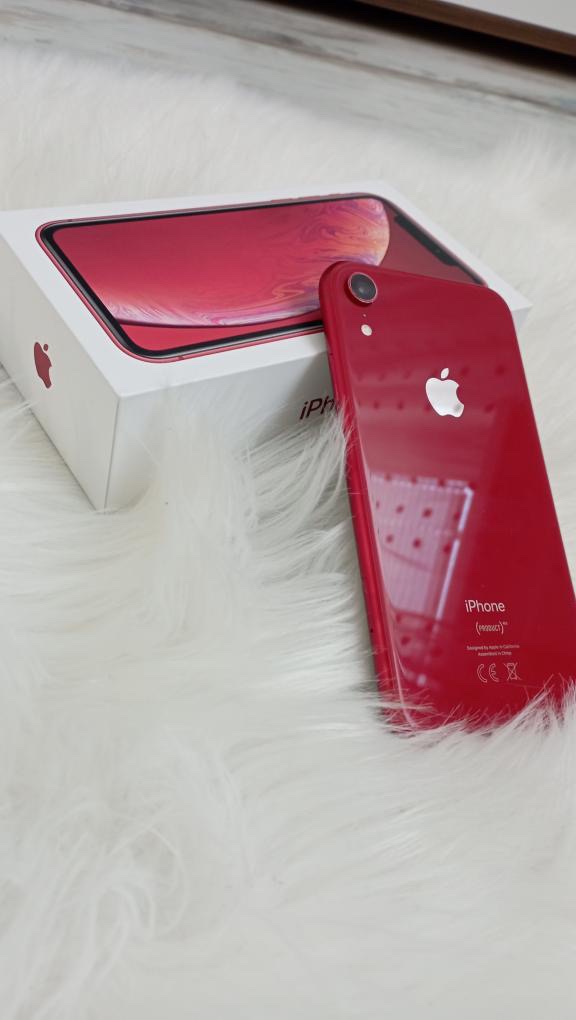 Predám Apple iPhone Xr 64gb