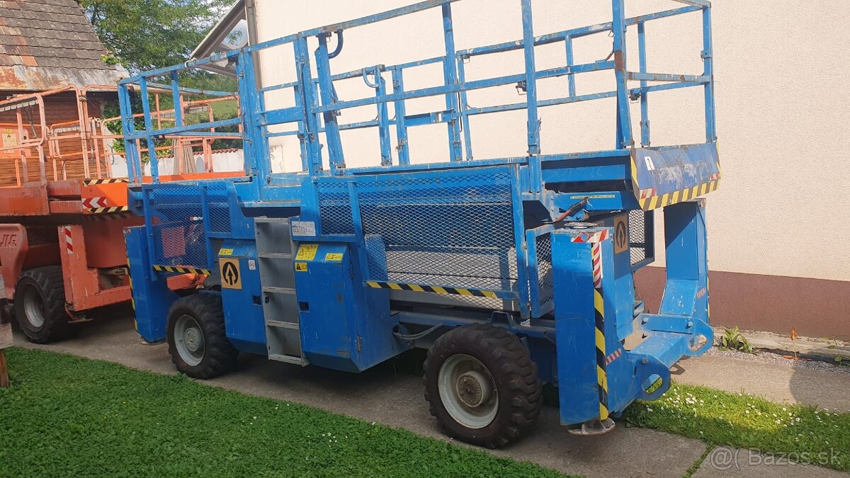 Pracovná plošina GENIE GS 3384
