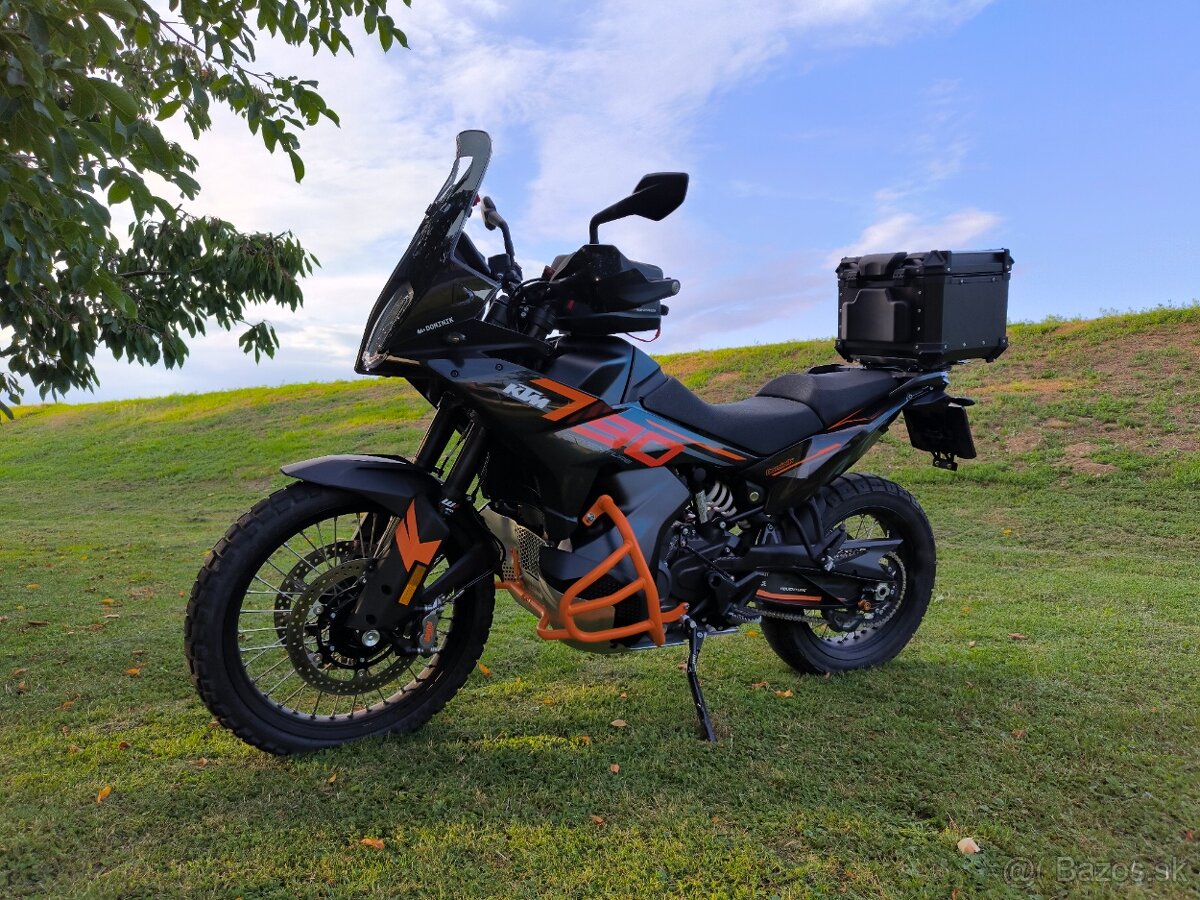 KTM 790 Adventure 2024