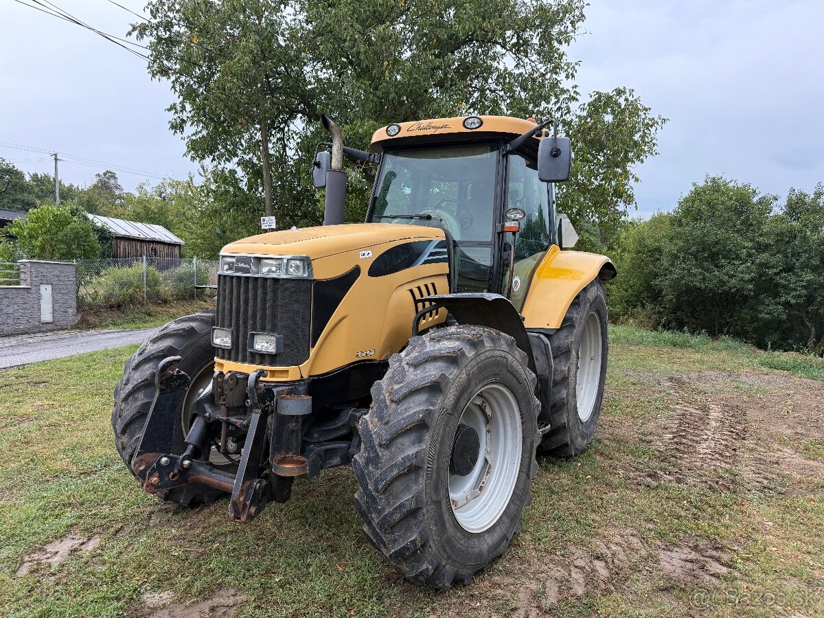 Traktor Challenger MTB 575 B