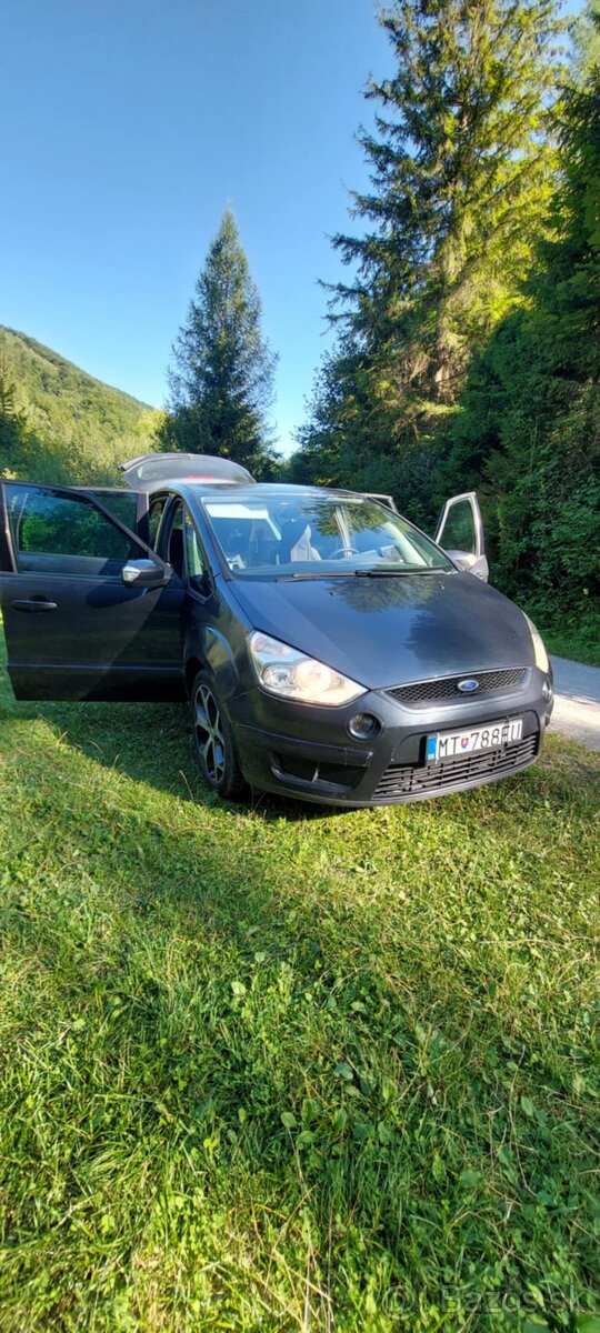 Ford S-Max