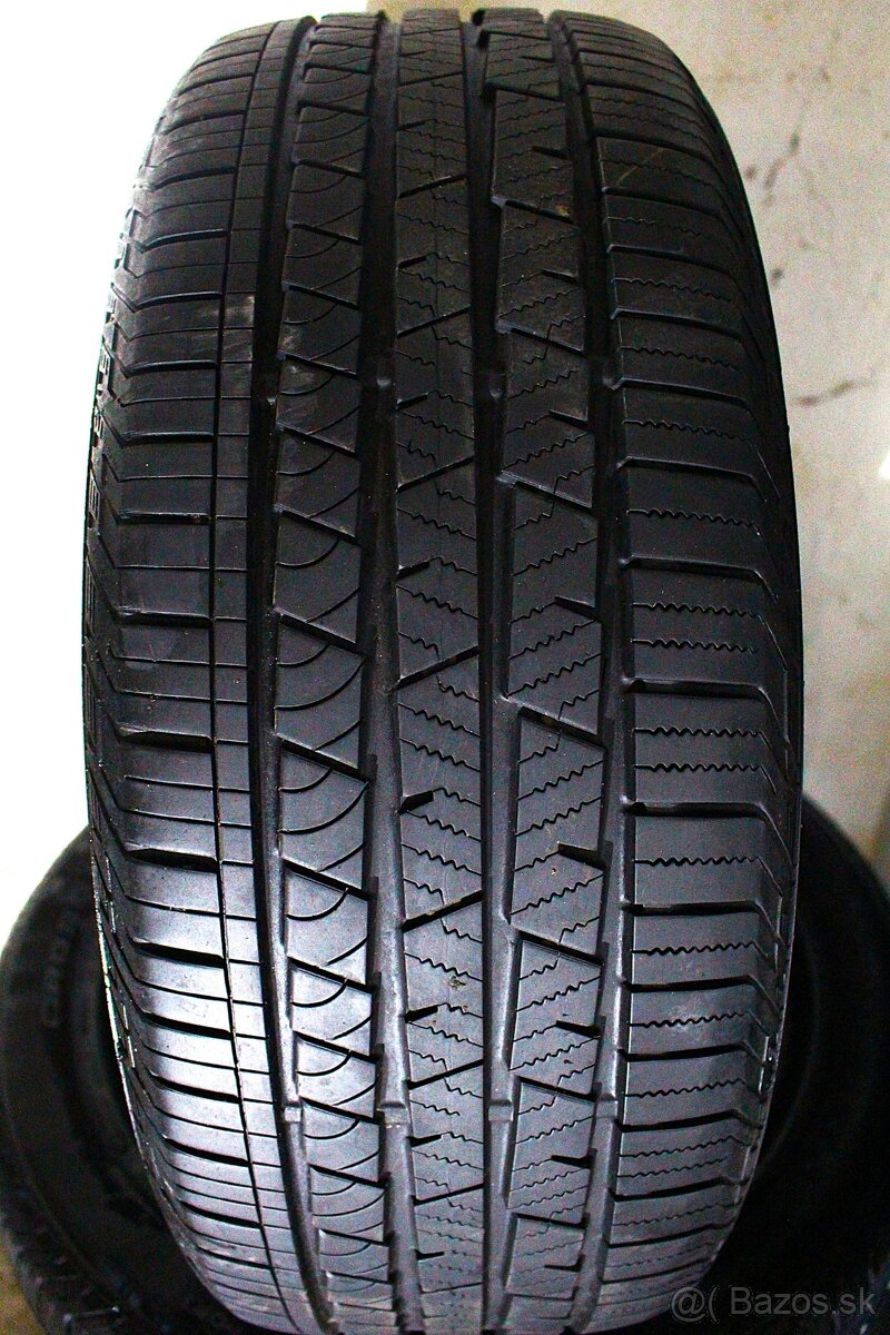 CONTINENTAL....ZIMNA..SADA..235/55 r19../SUV/..6mm