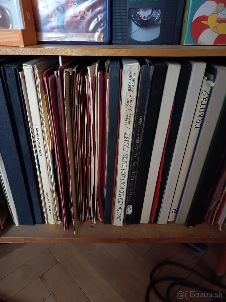 Predám rozsiahlu zbierku LP s klasikou