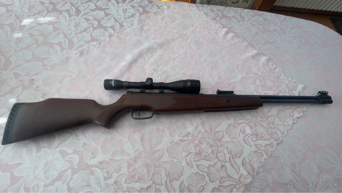 Švajčiarska vzduchovka Hammerli Hunter Force 900