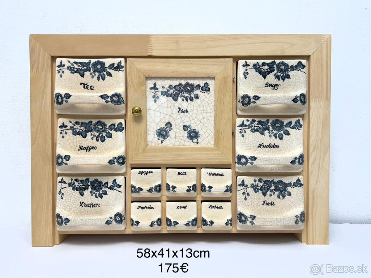 Keramicke Koreničky s poličkou