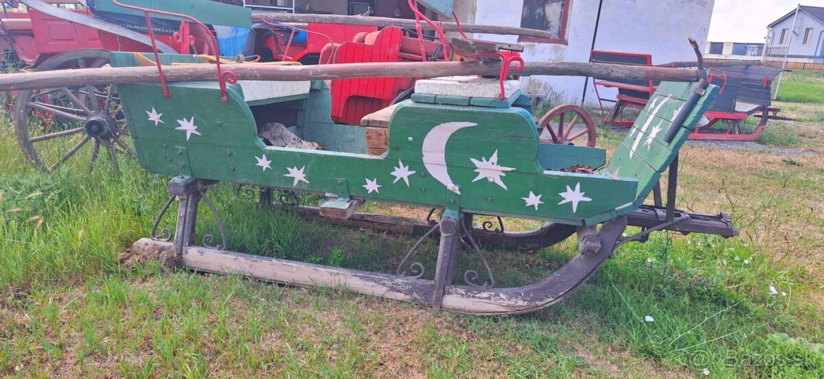 Sánky ťahané koňom/ koňmi