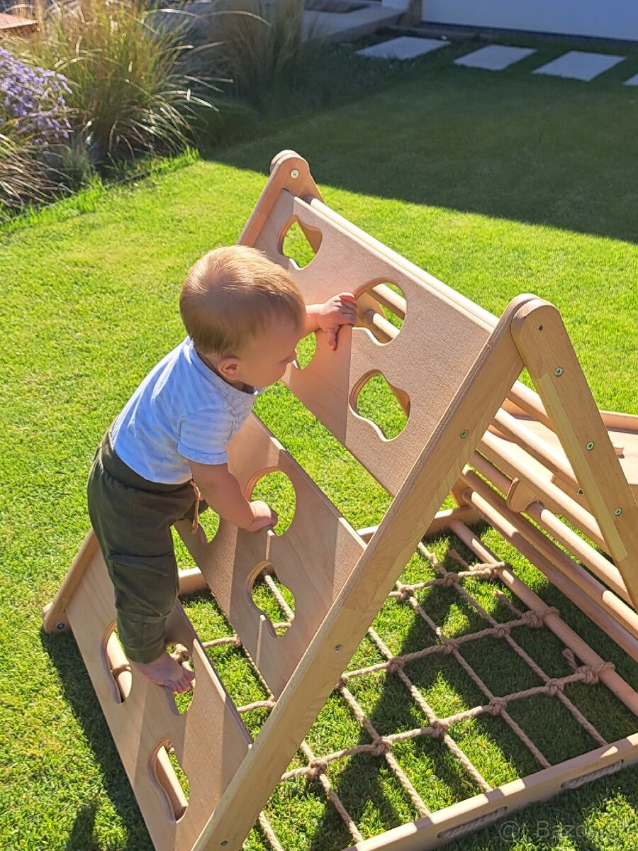 3 stranný bukový Piklerovej trojuholník montessori