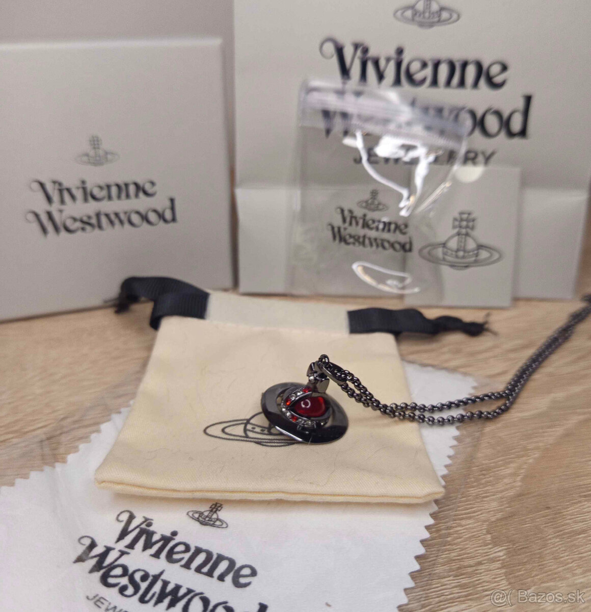 Vivienne Westwood orb náhrdelník