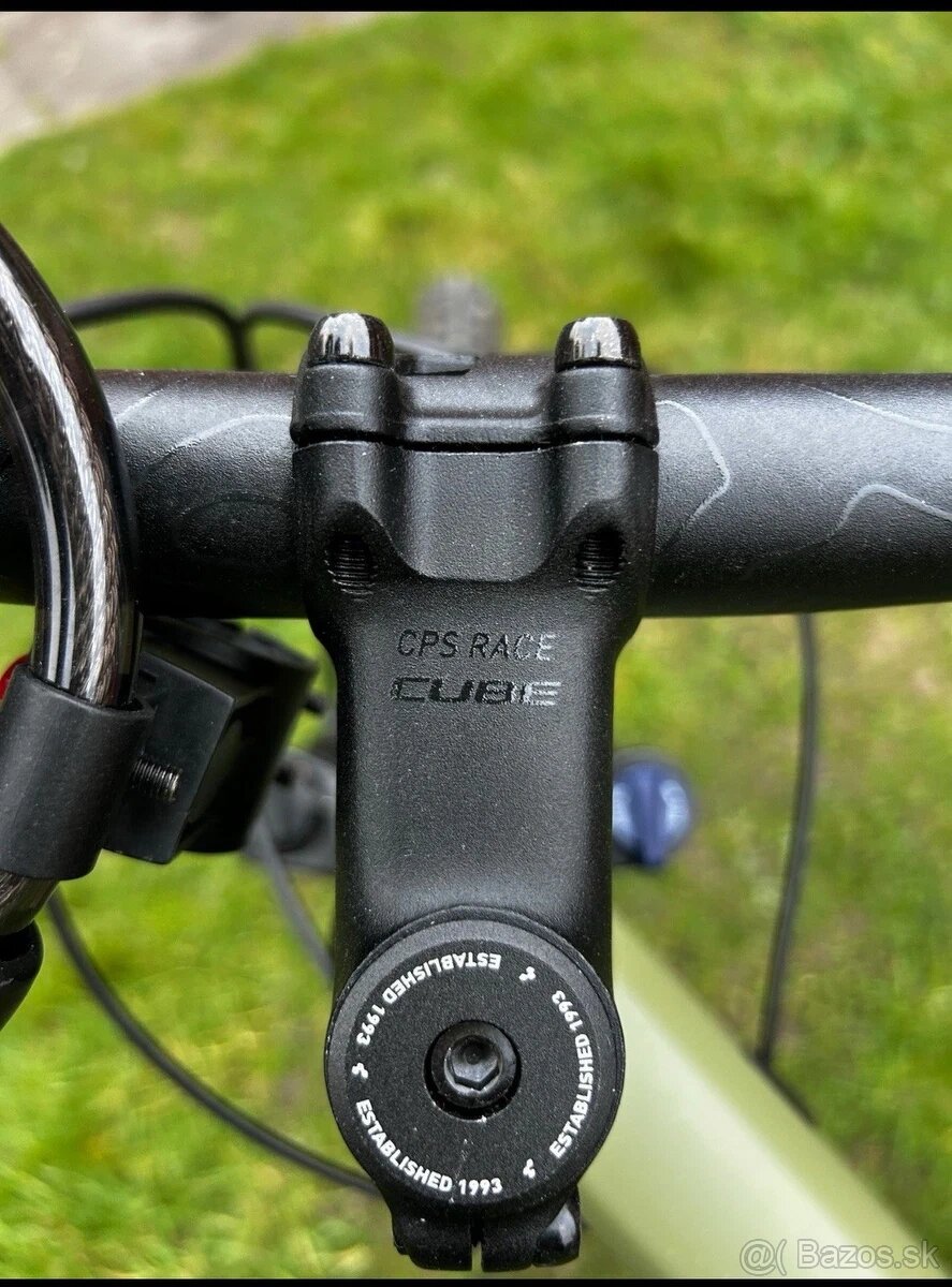 Cube aim race olive mat