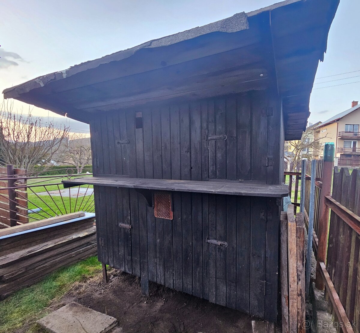 Kurník zadarmo – vlastný odvoz (viď foto) – Turzovka