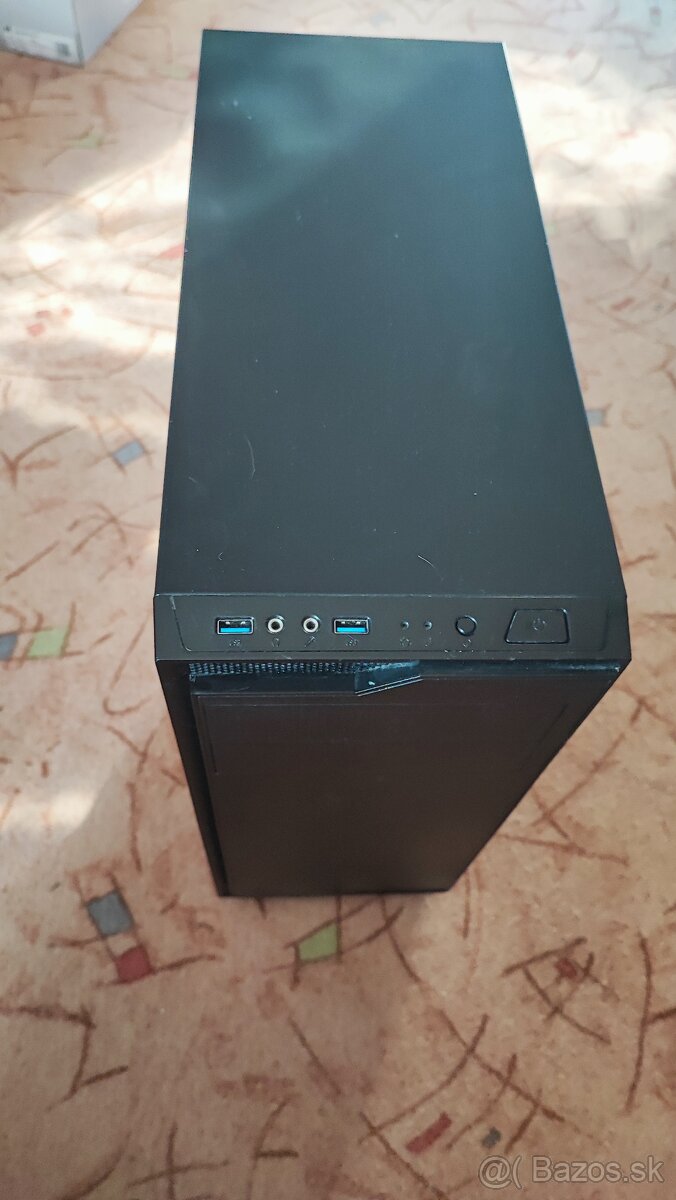 Predám herný PC, AMD Ryzen 5 5600X & RX 6600 XT