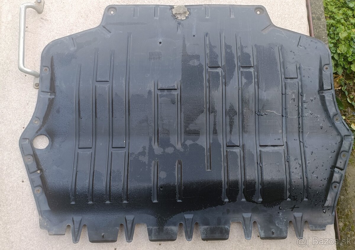 Spodný kryt motora Seat Altea
