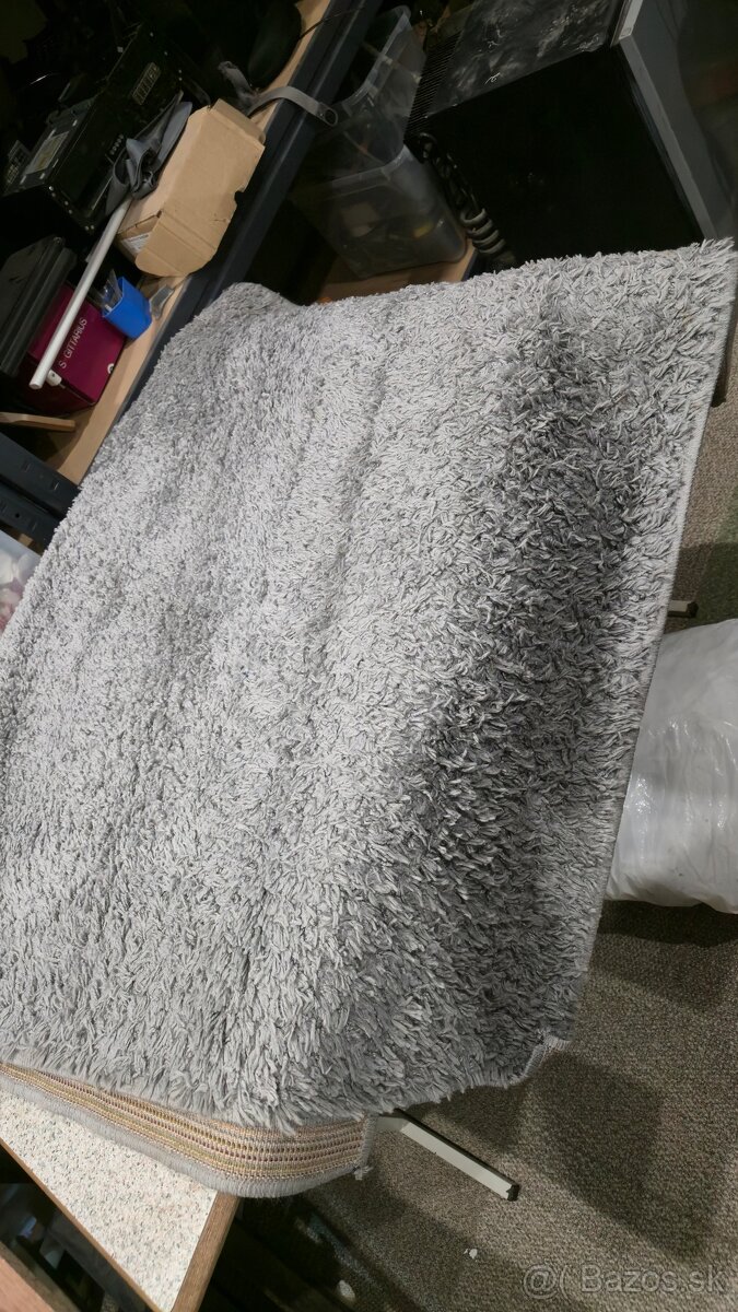 Koberec sivy dlhy vlas 120x160