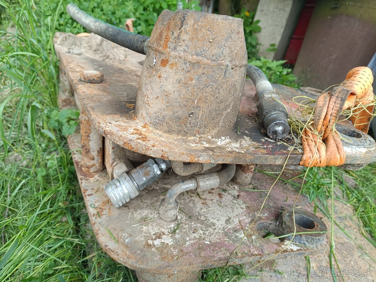 Búracie kladivo KOMATSU