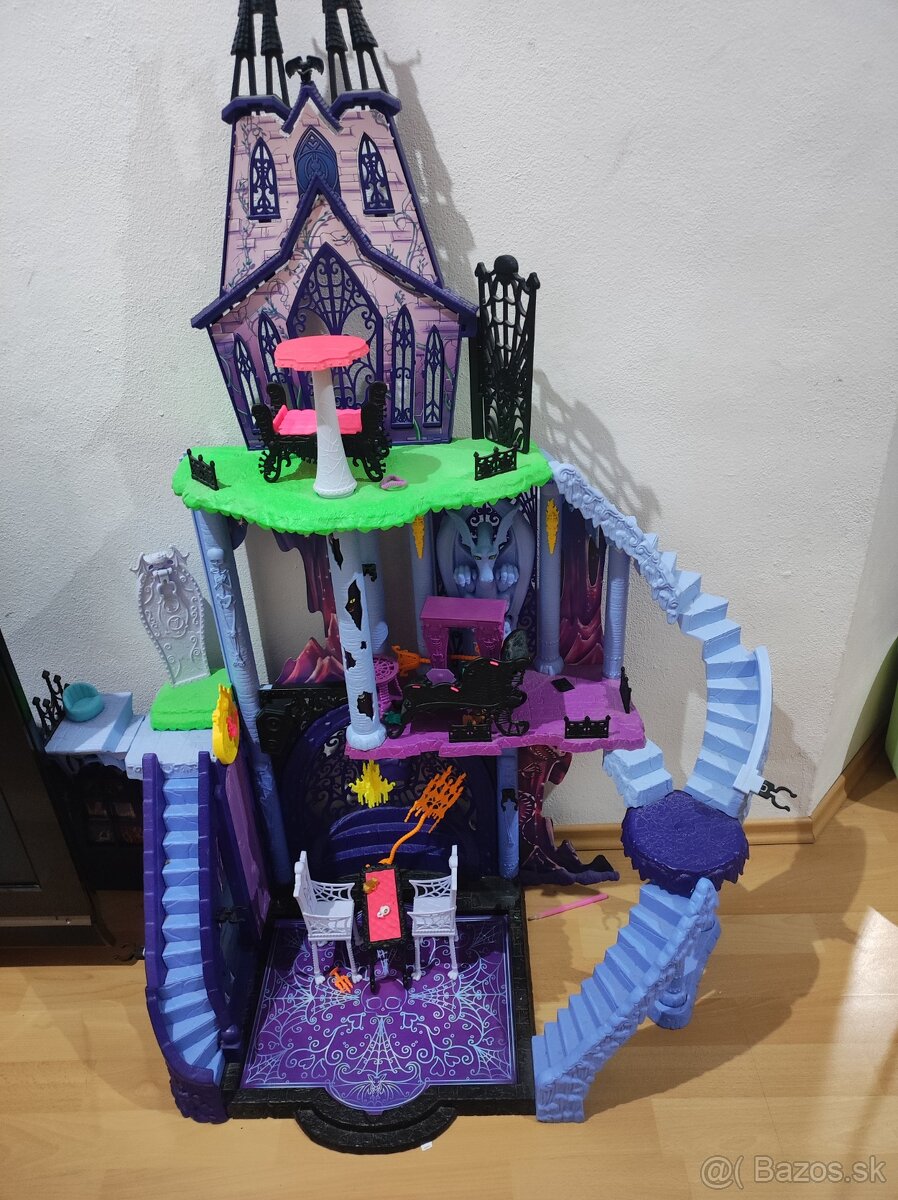 Monster high katakomby