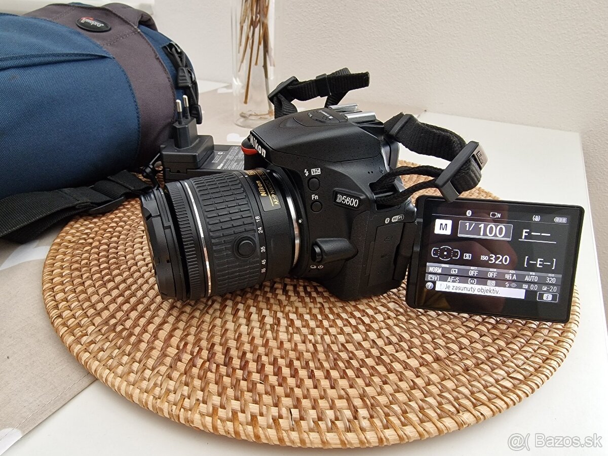 Nikon D5600 + 18-55 mm AF-P VR Kit