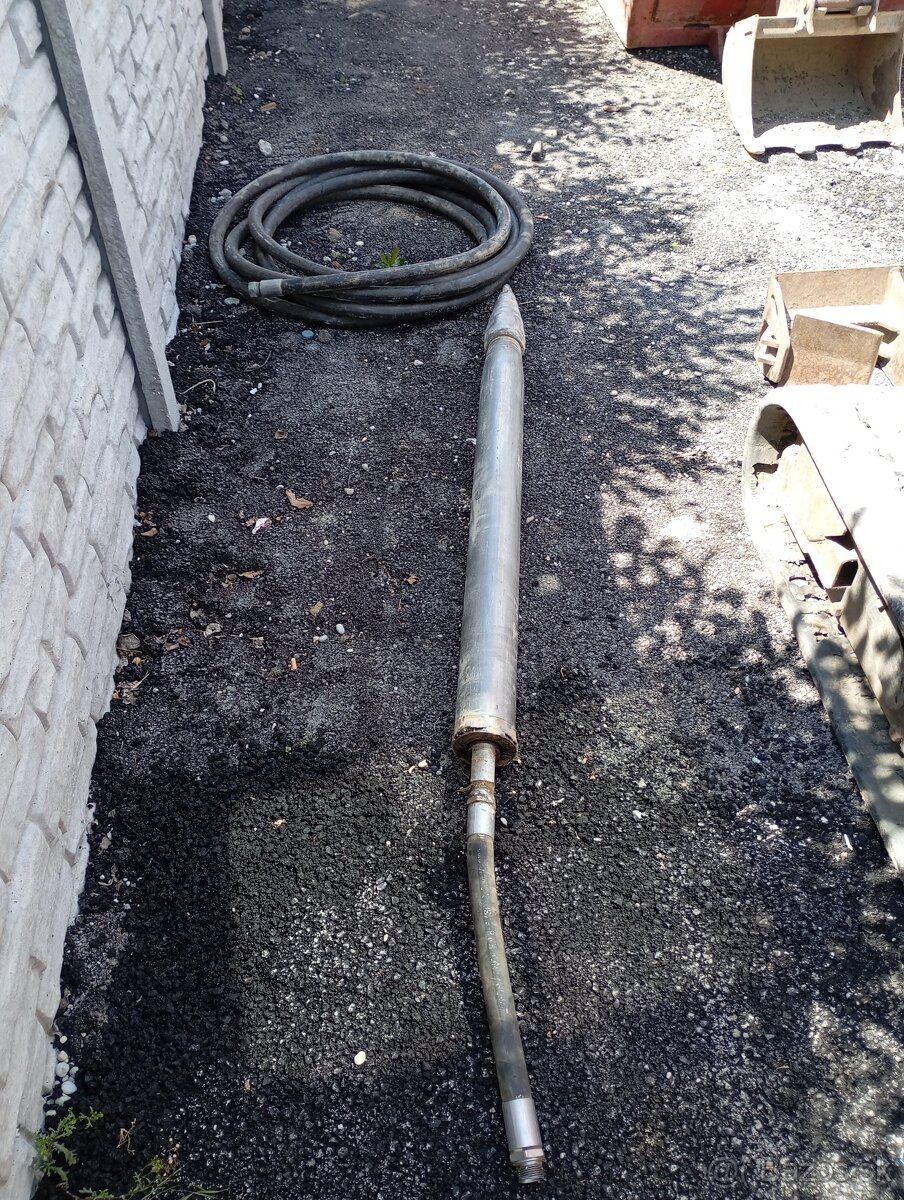 Pretláčanie pod cestou, chodníkmi, krtkovanie,preražanie,