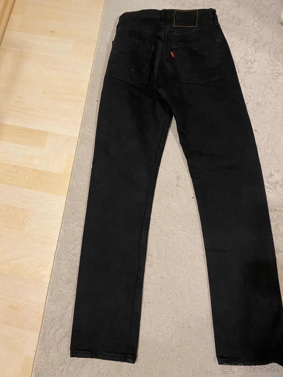 Levis rifle veľkosť xs farba čierna